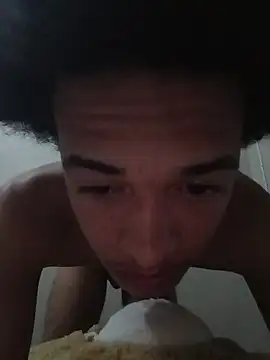 Chat XXX en directo de TheRiseOfDick