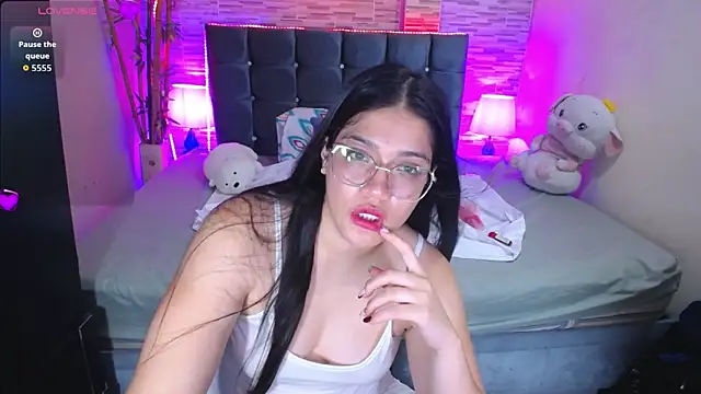 Valeri_hot22 Chat XXX in diretta
