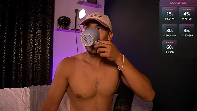 MarkSantozz Live XXX-chat