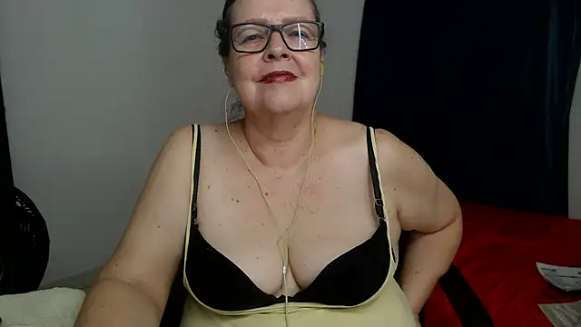 latinalili9 Chat XXX in diretta