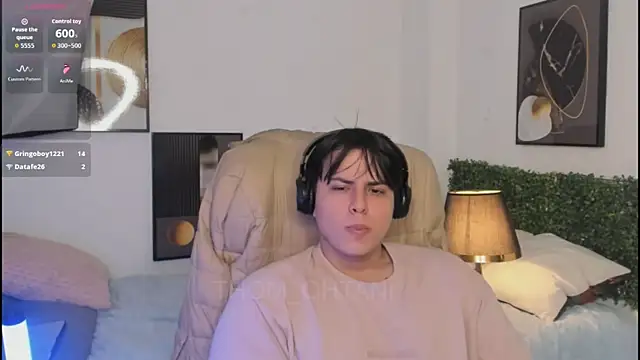 عرض كام Thom_Ohtani
