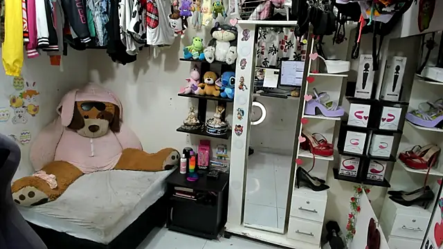 XXX chat uživo modela allsson_queen
