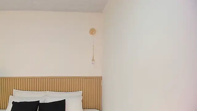 Chat +18 de Jasmin_evano29 ao vivo
