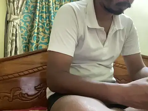 Slave_Aryan's Live XXX Chat