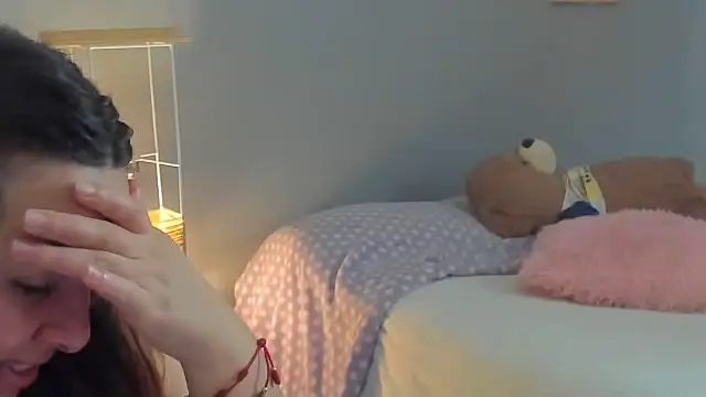 Živý XXX chat __Emma__11__Lecat_
