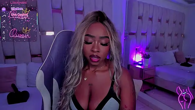 Živý XXX chat mia_schwarz