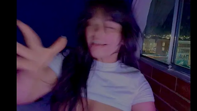 Seryna_0's Live XXX Chat