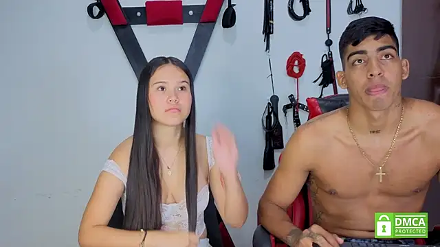 Chat XXX en directo de Grace_and_Milo