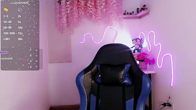 Živý XXX chat Lunyhose