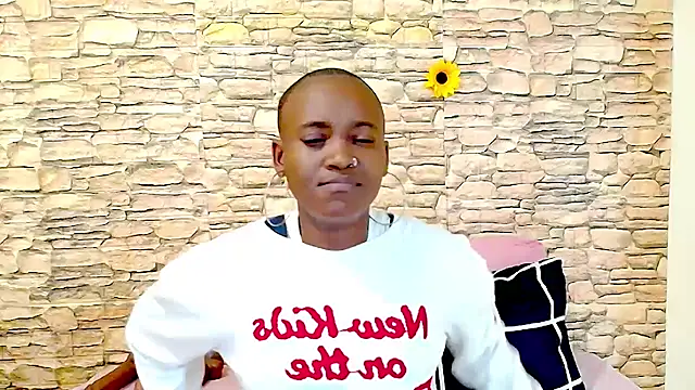 EbonyOlive69 লাইভ XXX চ্যাট