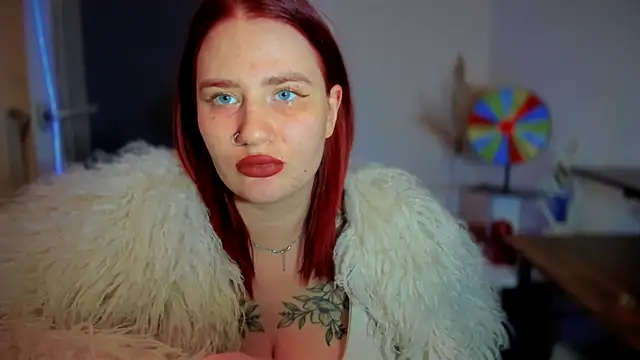 Miss-Innysik Live XXX-chat