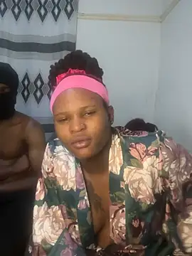 Hotcouch live XXX chat
