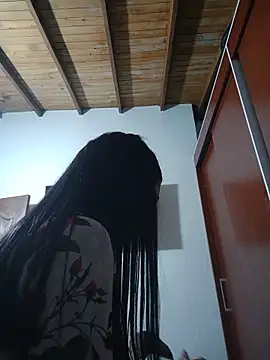 LunaZambrano – Naživo XXX chat