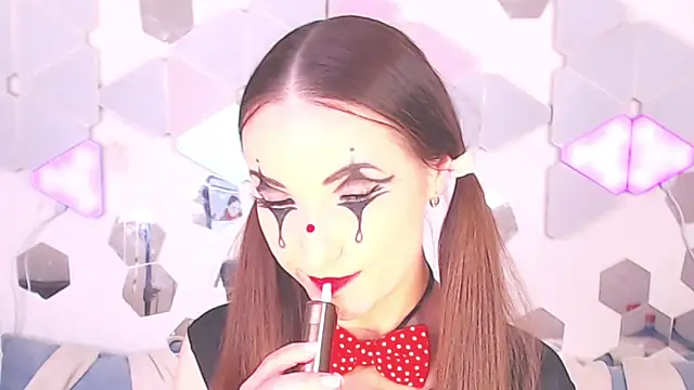 LexiKiss Adlı Modelin Canlı XXX Sohbeti