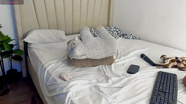 Chat soba uživo modela Mady-Edwards