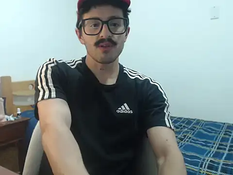 CuriousTomX's Webcam Show