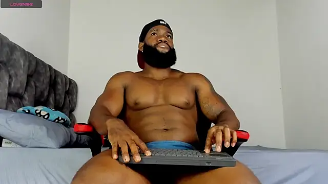 james_musclebbc Show Webcam