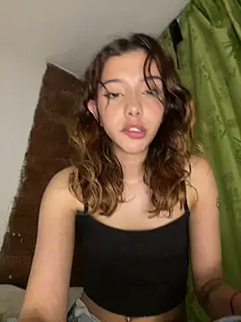 MiaaCute- – Live XXX-chat