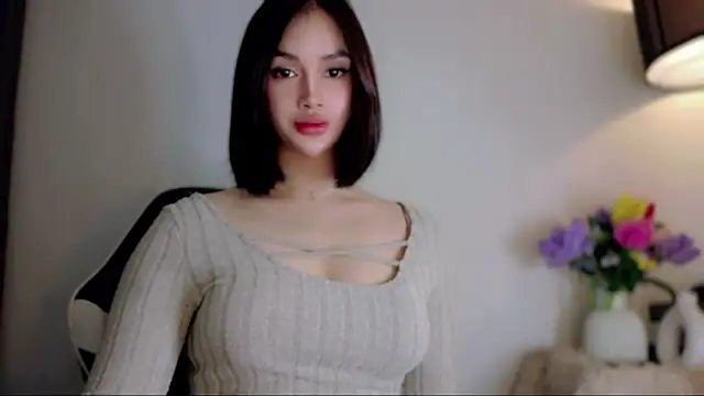 XXX chat uživo modela Anna_HollyDoll