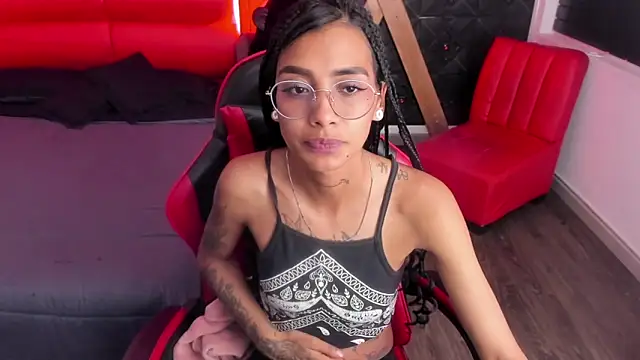 KarlaSlutSkinny__: онлайн-секс-чат