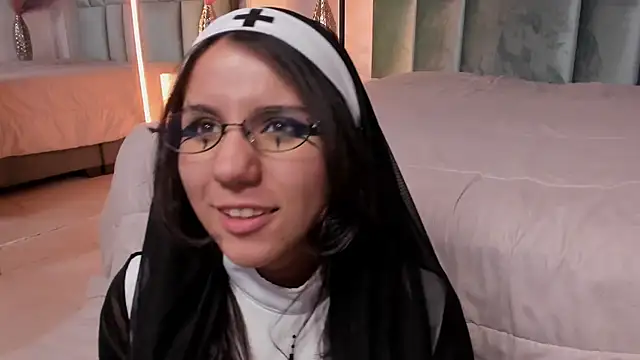 Živý XXX chat HollyPeach