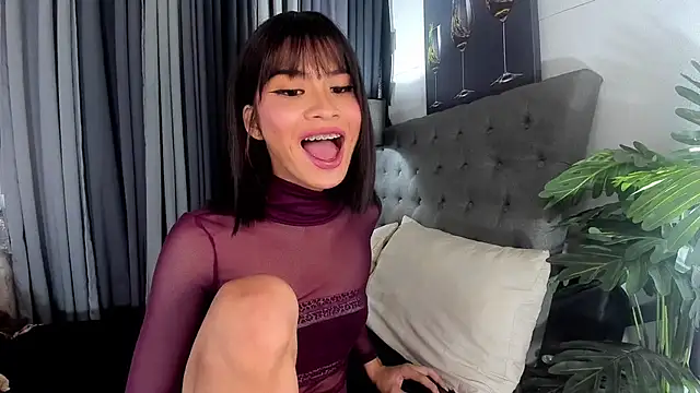 delightfulasianhugecock Pertunjukan Webcam