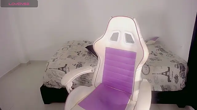 XXX chat uživo modela Im_david02
