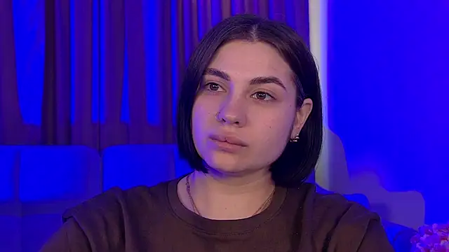 AdrianaToress Live XXX-Chat