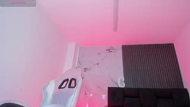 Chloemuaak Live XXX-chat