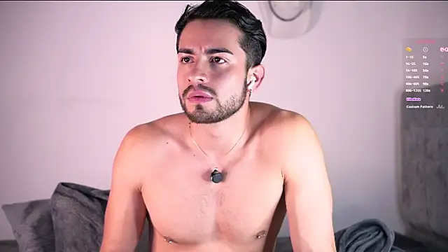 Chatroom XXX en direct de aydan_hw