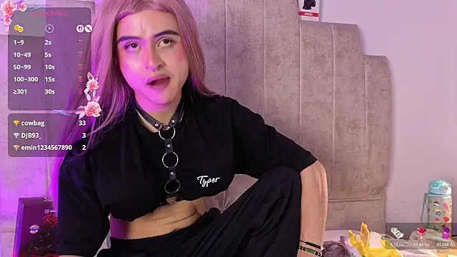 Emily_hall19 在線直播表演