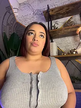 NaughtyNinnaXXX's Live XXX Chat