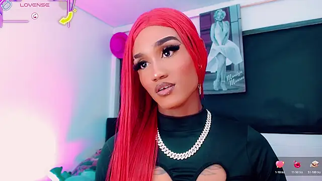Kendall_hornyy Show in webcam