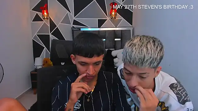 Juan_Nd_Steven Pertunjukan Webcam