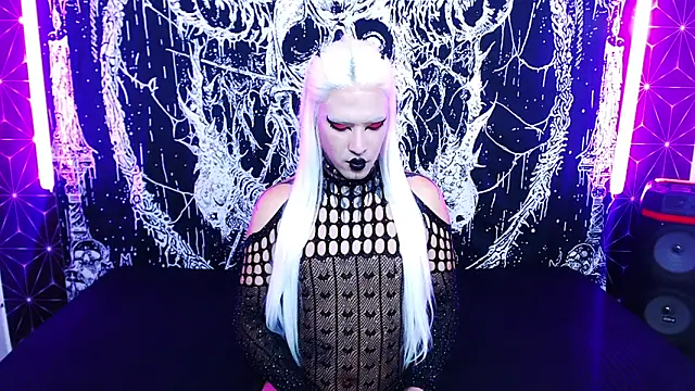 naomi_satan 网络视讯表演