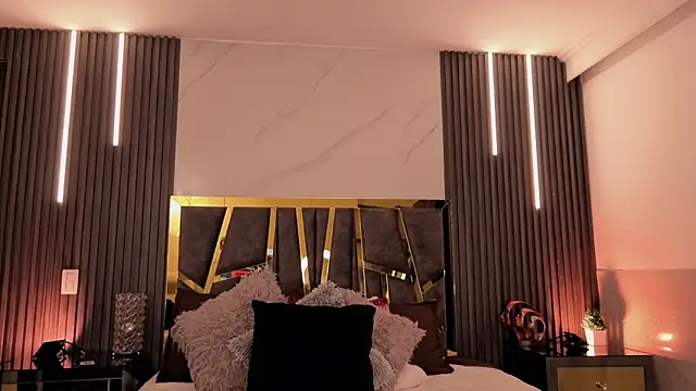 Živá chatovací místnost ScarletTorres