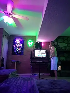 chronic_vibez live XXX chat