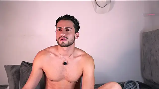Chat XXX en directo de aydan_hw