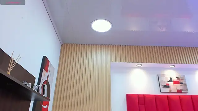 EmilyCley Chat XXX live