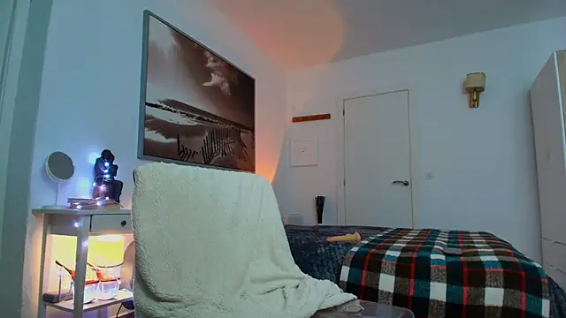 LuxByValentina webcam show