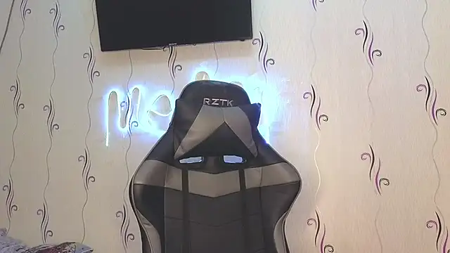 Disco_Potato's Live XXX Chat