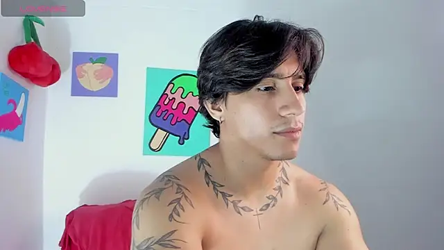 Allexcanoo Show in webcam