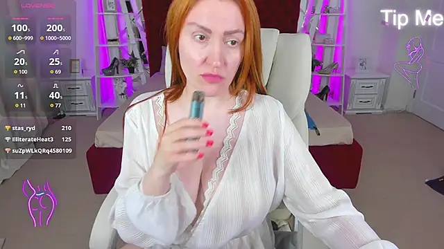 Kamilla_Hot webcam show