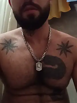 Barber33zk 现场XXX聊天