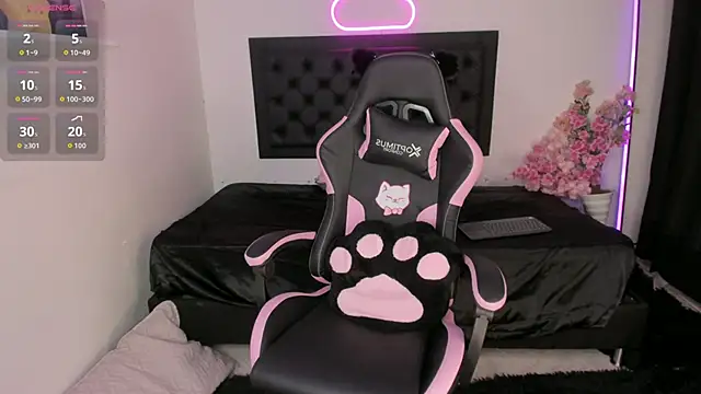 sarastorme's Live XXX Chat