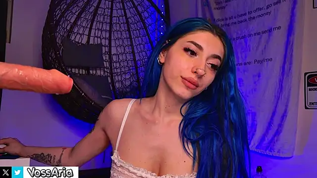 AriaVoss Chat XXX live