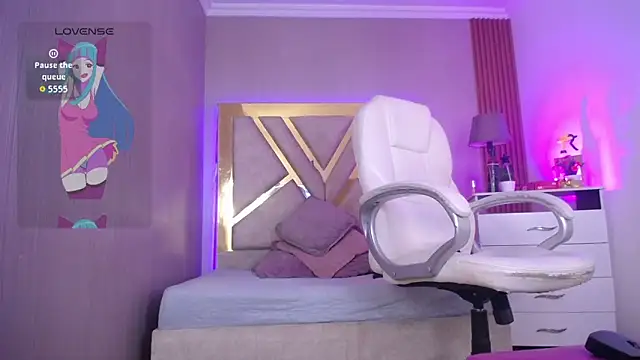 Tiffany_Valentiine Webcam-Show