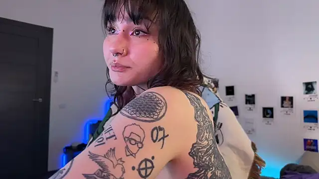 deadlysweet webcam show