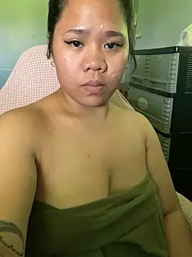 Chat XXX Live _UrSingleMamiBella_