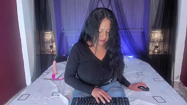 Živý XXX chat AllieBennet
